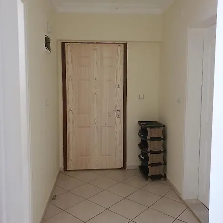 Goldenpark Apartamento *